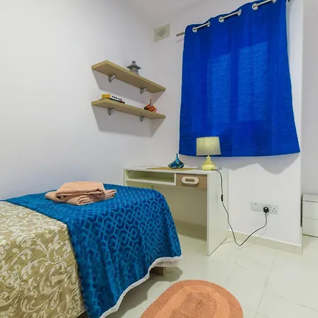 Apartman Brand New 3 Bdr 2 Bth B10 *